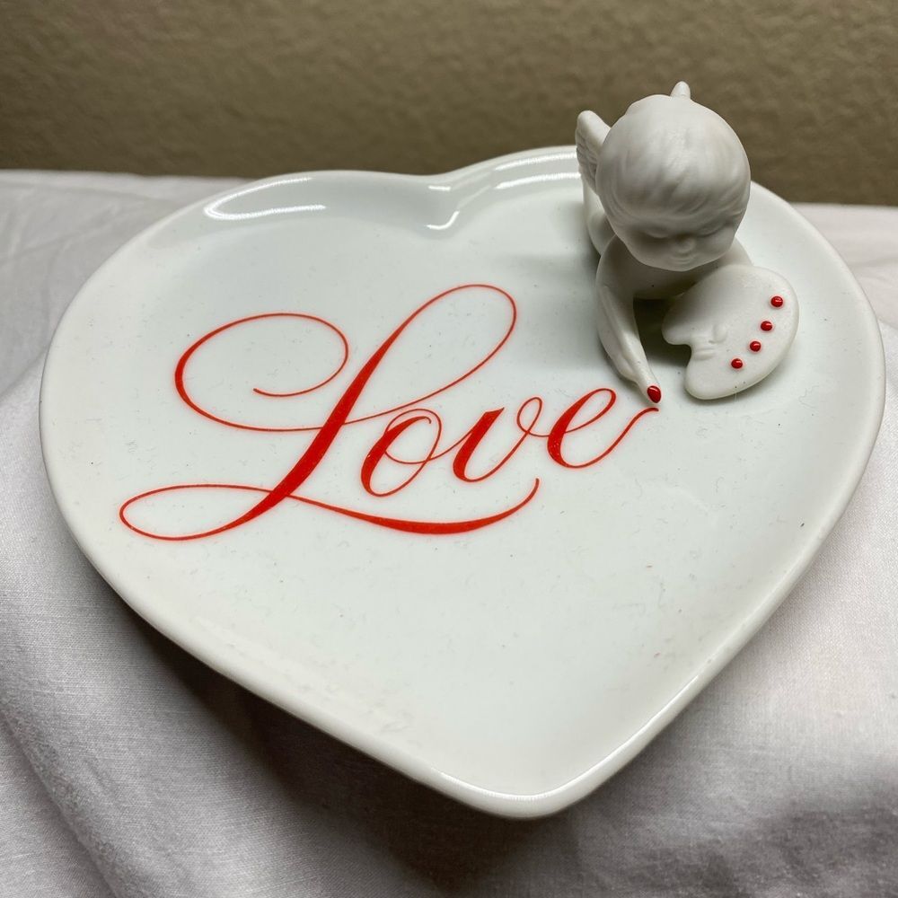 *2A Avon White and Red Heart-Shaped trinket Plate with Cupid & Love